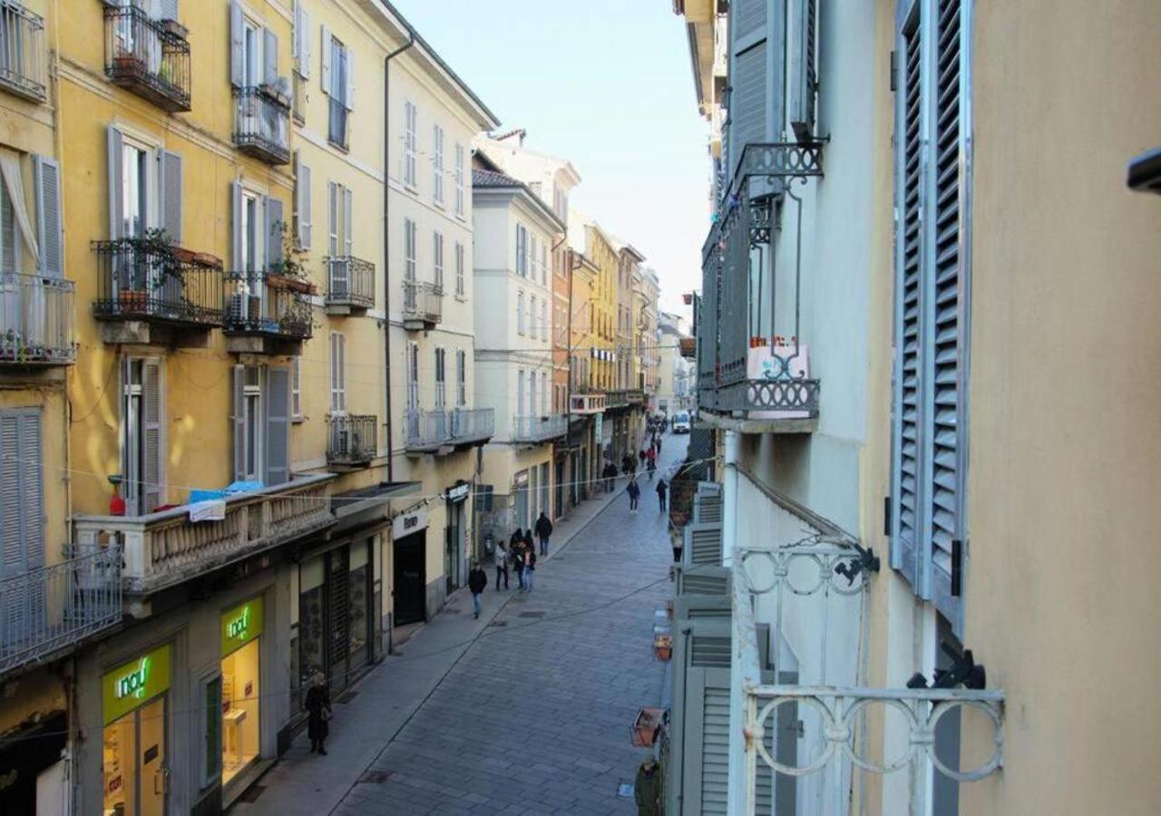 Casa Del Vicolo, Nel Cuore Della Pavia Storica Kültér fotó