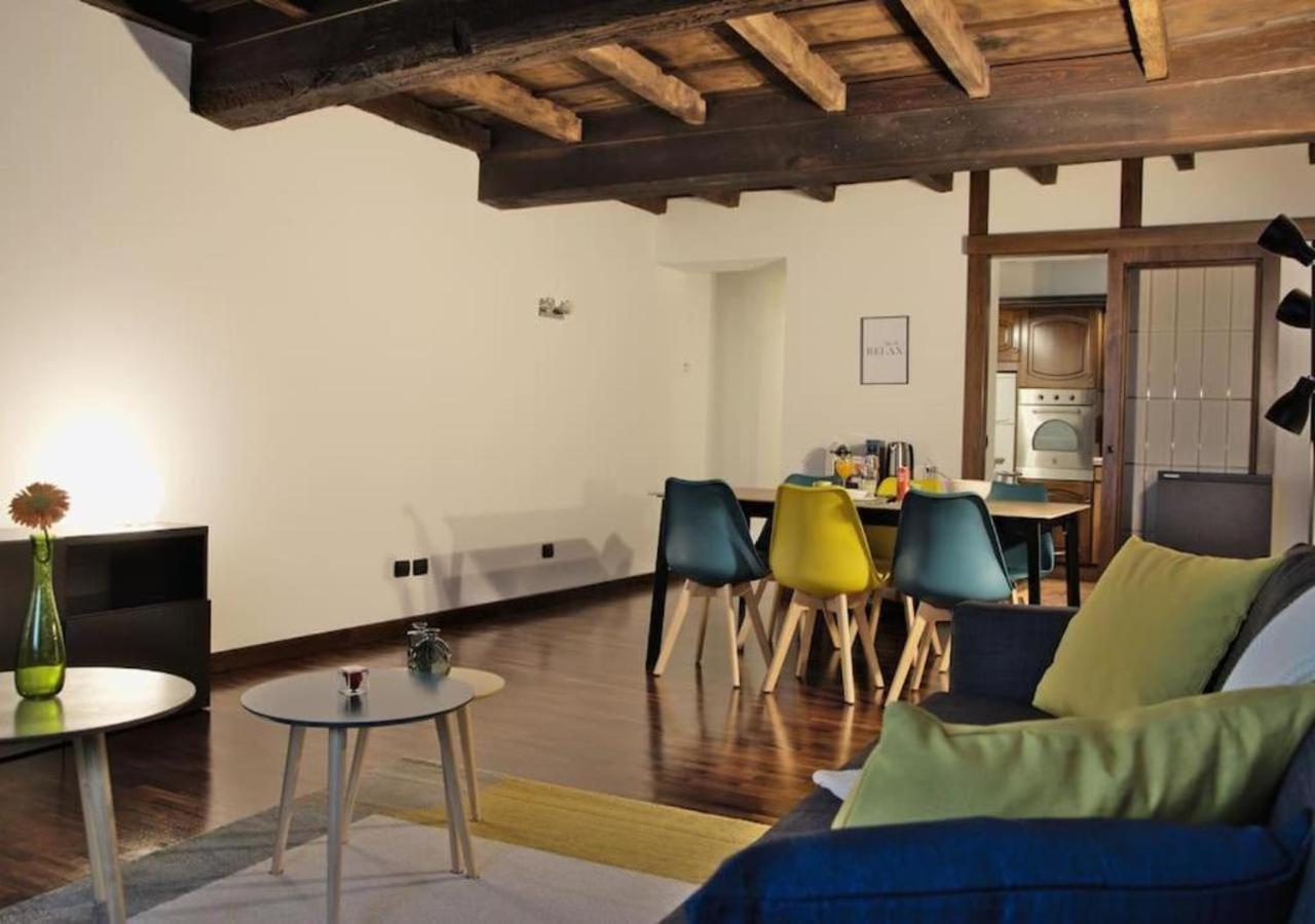Casa Del Vicolo, Nel Cuore Della Pavia Storica Kültér fotó