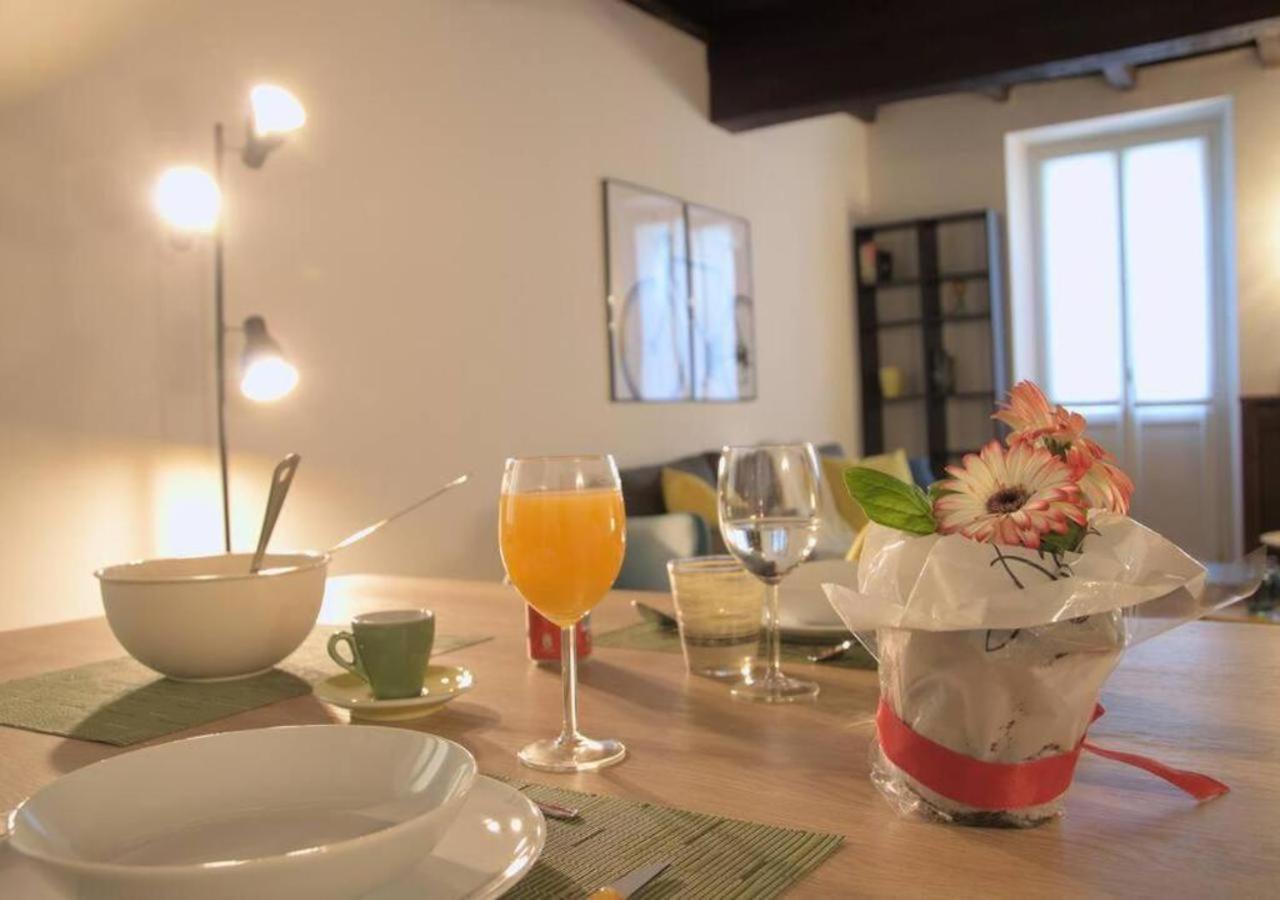 Casa Del Vicolo, Nel Cuore Della Pavia Storica Kültér fotó