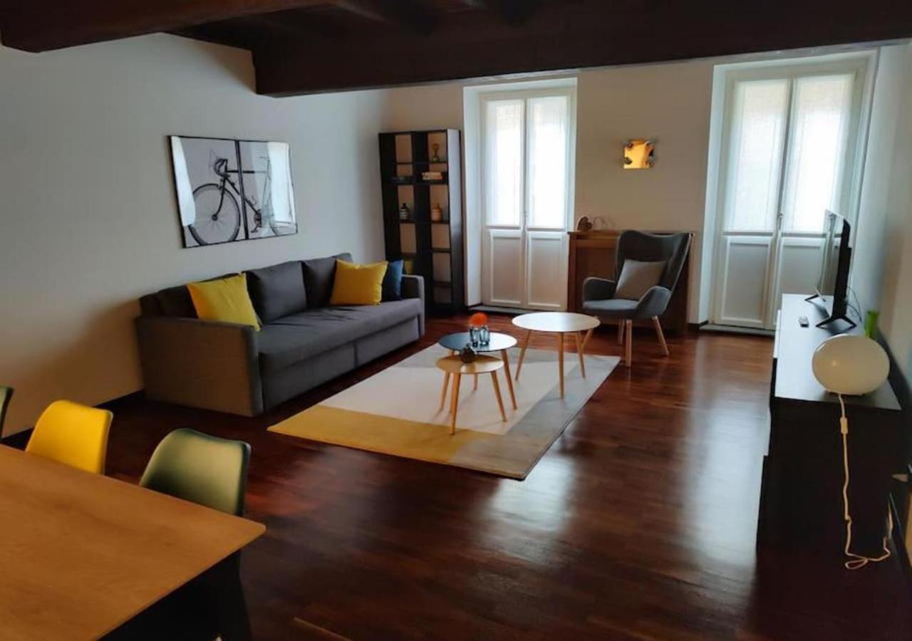 Casa Del Vicolo, Nel Cuore Della Pavia Storica Kültér fotó